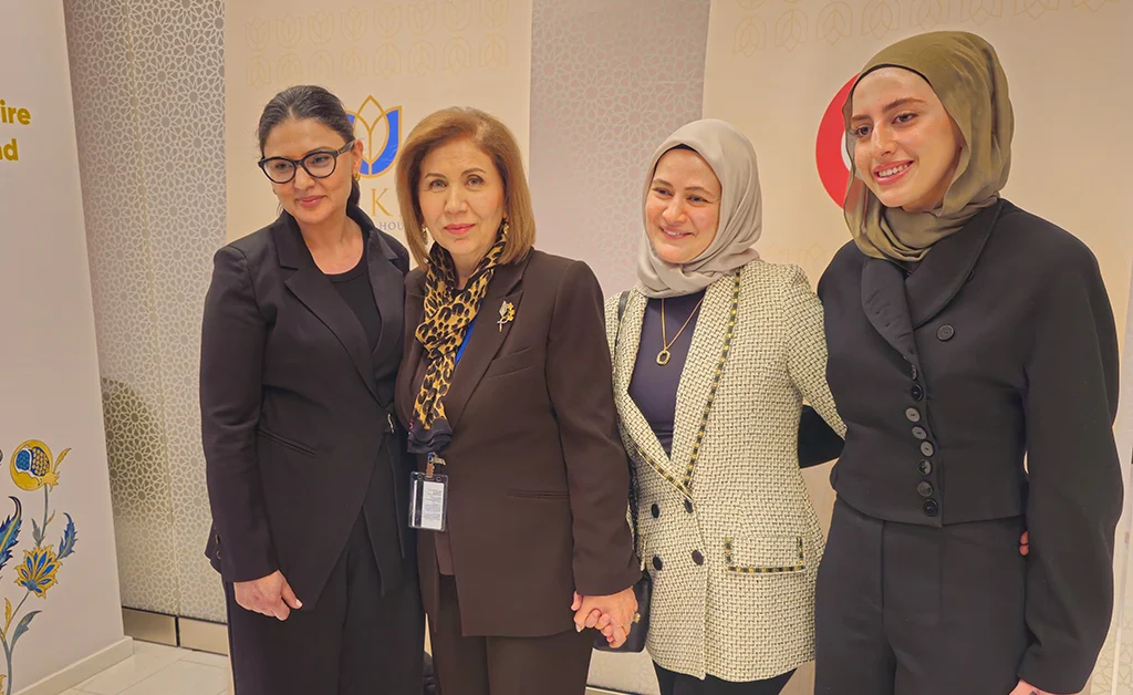 Bahar Muradova speaking at a women entrepreneurship event highlighting economic cooperation among Turkic nations.