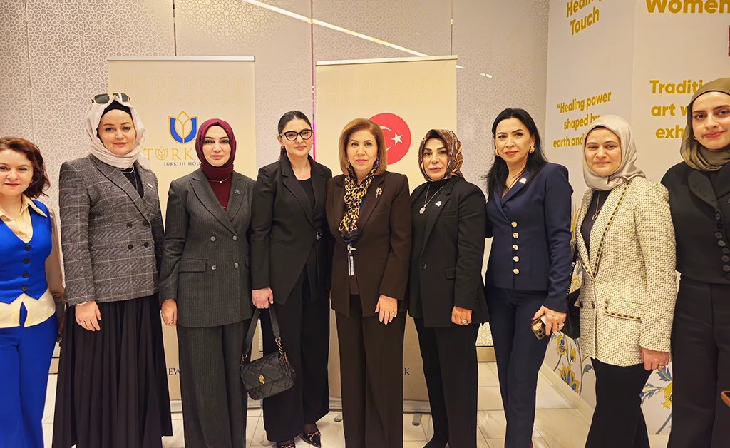 Women entrepreneurs from Türkiye, Azerbaijan, and Northern Cyprus attending a business networking event at Türkevi in New York City.